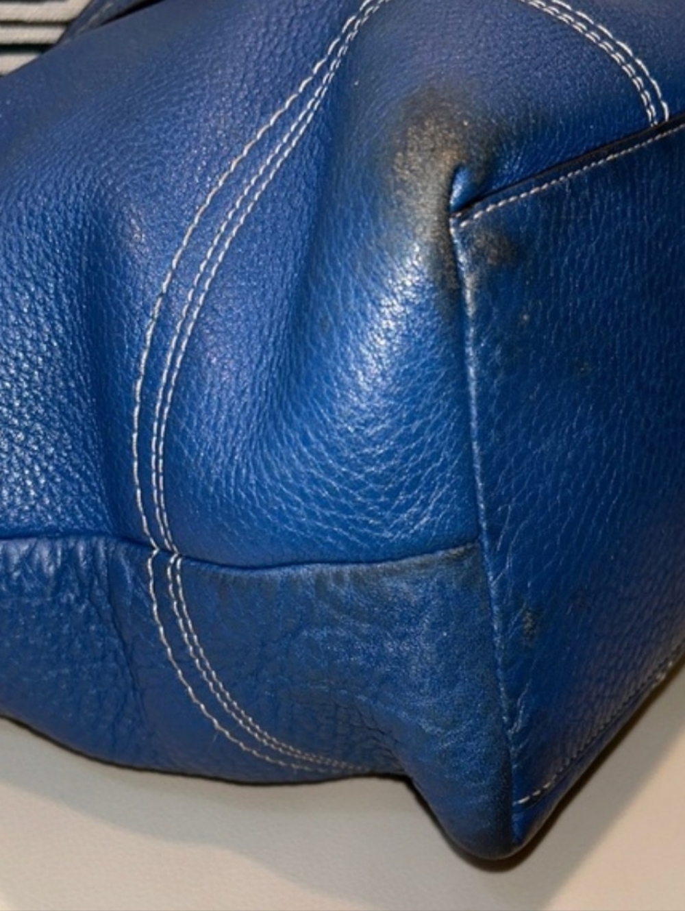 Coach Large Madison Tote Bag - Picture 6 of 7